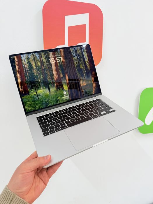 Magazin vindem apple Macbook air 15 m3 256gb 8gb ram garantie a3114