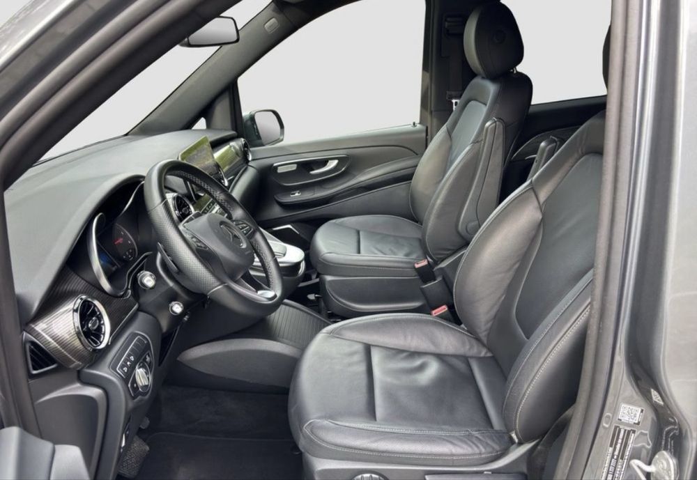 Închiriez Mercedes V class | 30€/zi