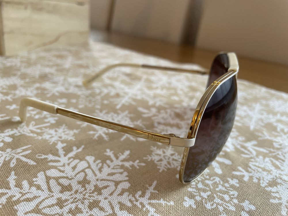 Ochelari de soare Christian Dior