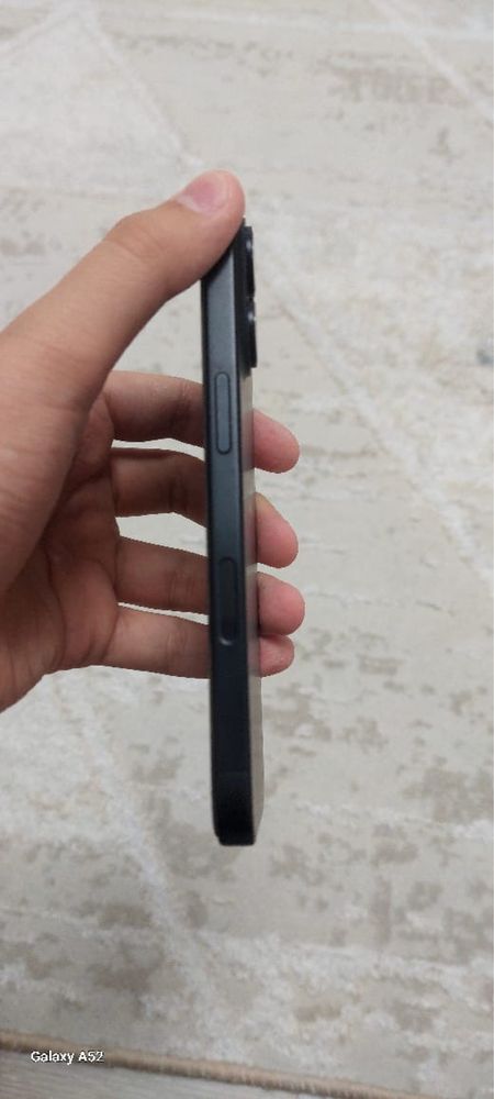iPhone 16 256GB продам