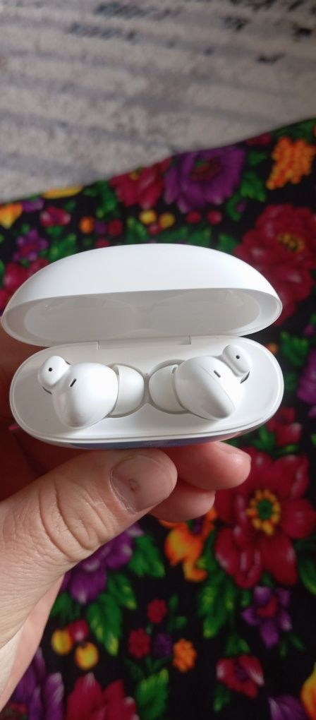 Poco airpods yengi pacti oganla maza qib ishlatasila