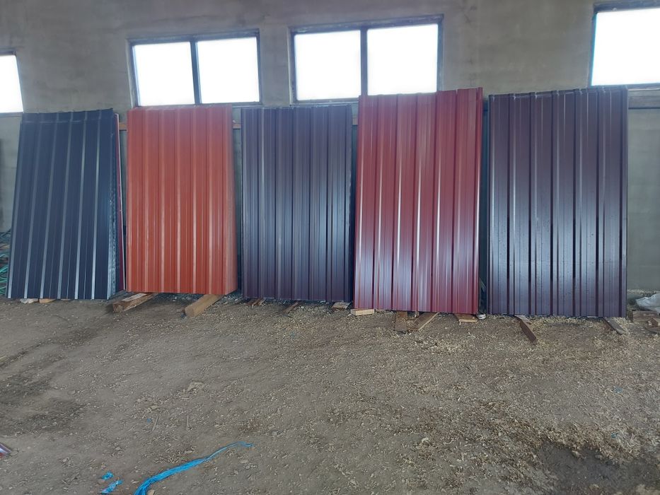 Tabla 0,5-0,7mm mată și lucioasă