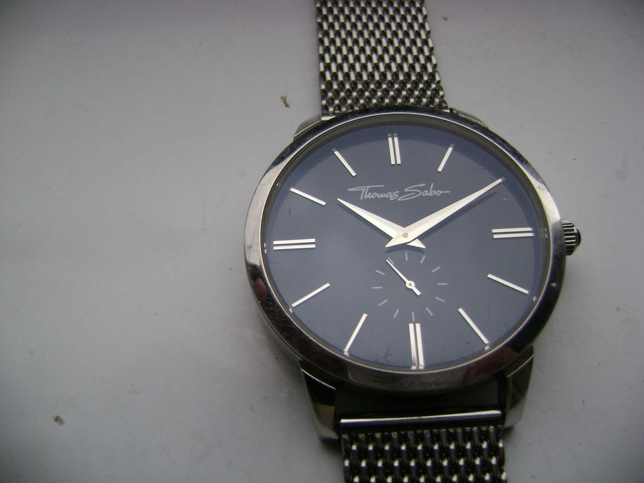 Продавам 4 кварцови часовника Thomas Sabo,Casio,Sport
