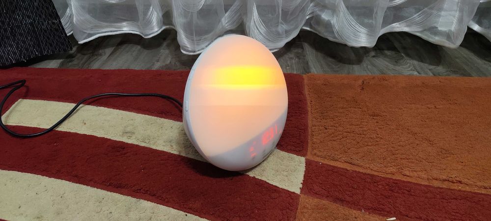 Radio FM cu ceas Philips HF3510 LED Wake-up light Lampa Alarma
