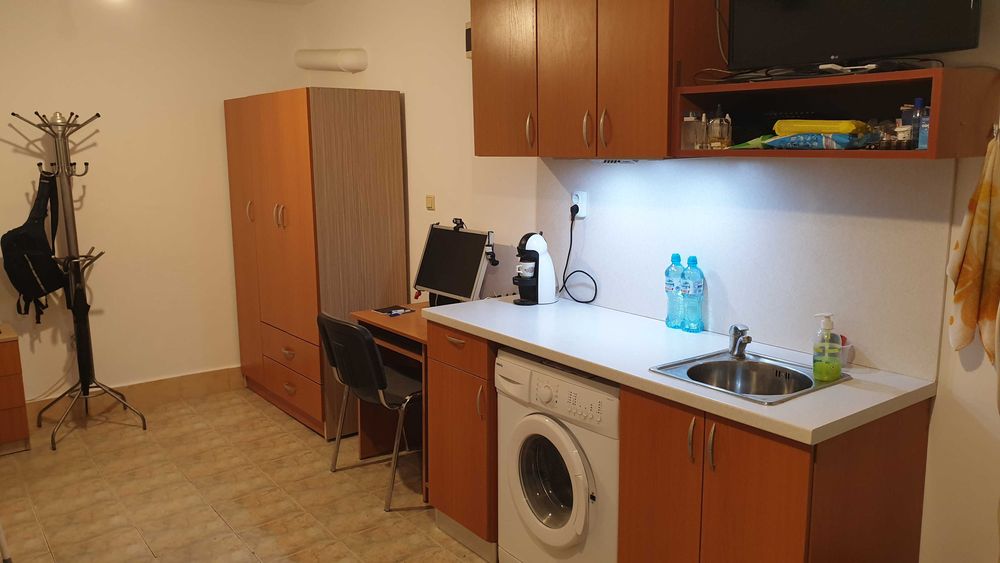 Продава се Едностаен апартамент в Варна, Център - 30 кв.м за 2167 €/кв.м - Снимка #6