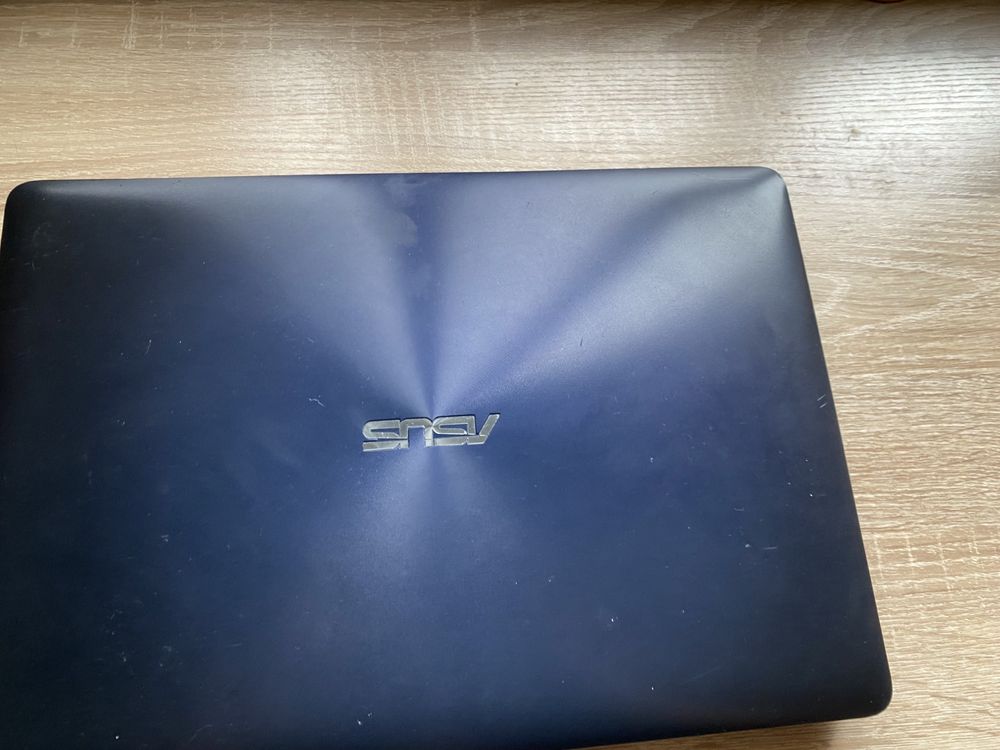 Ноутбук Асаус виндоус 10 930 ГБ