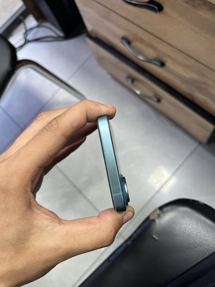 iphone 16 128GB yengi