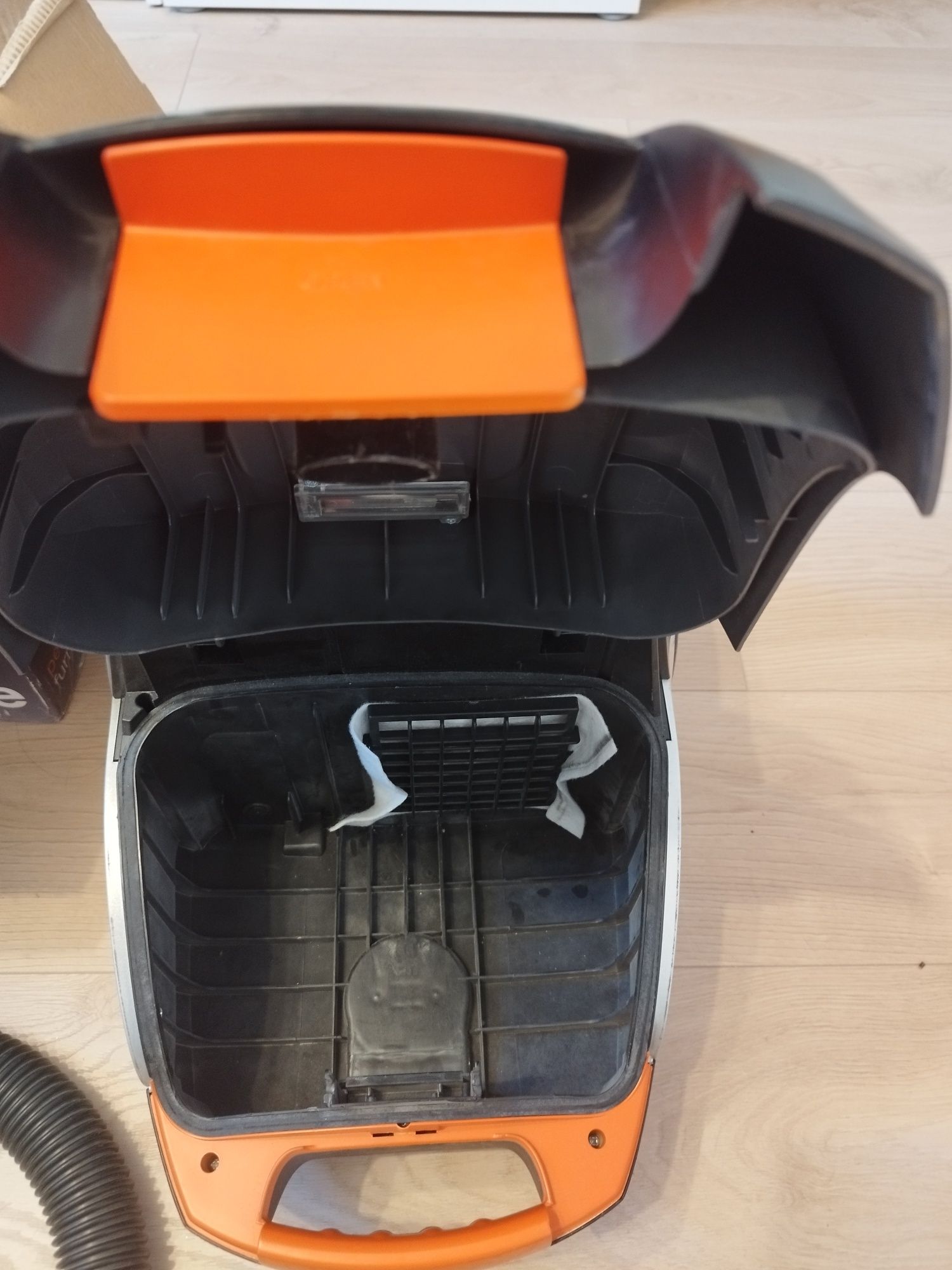 Прахосмукачка Gorenje RoPower