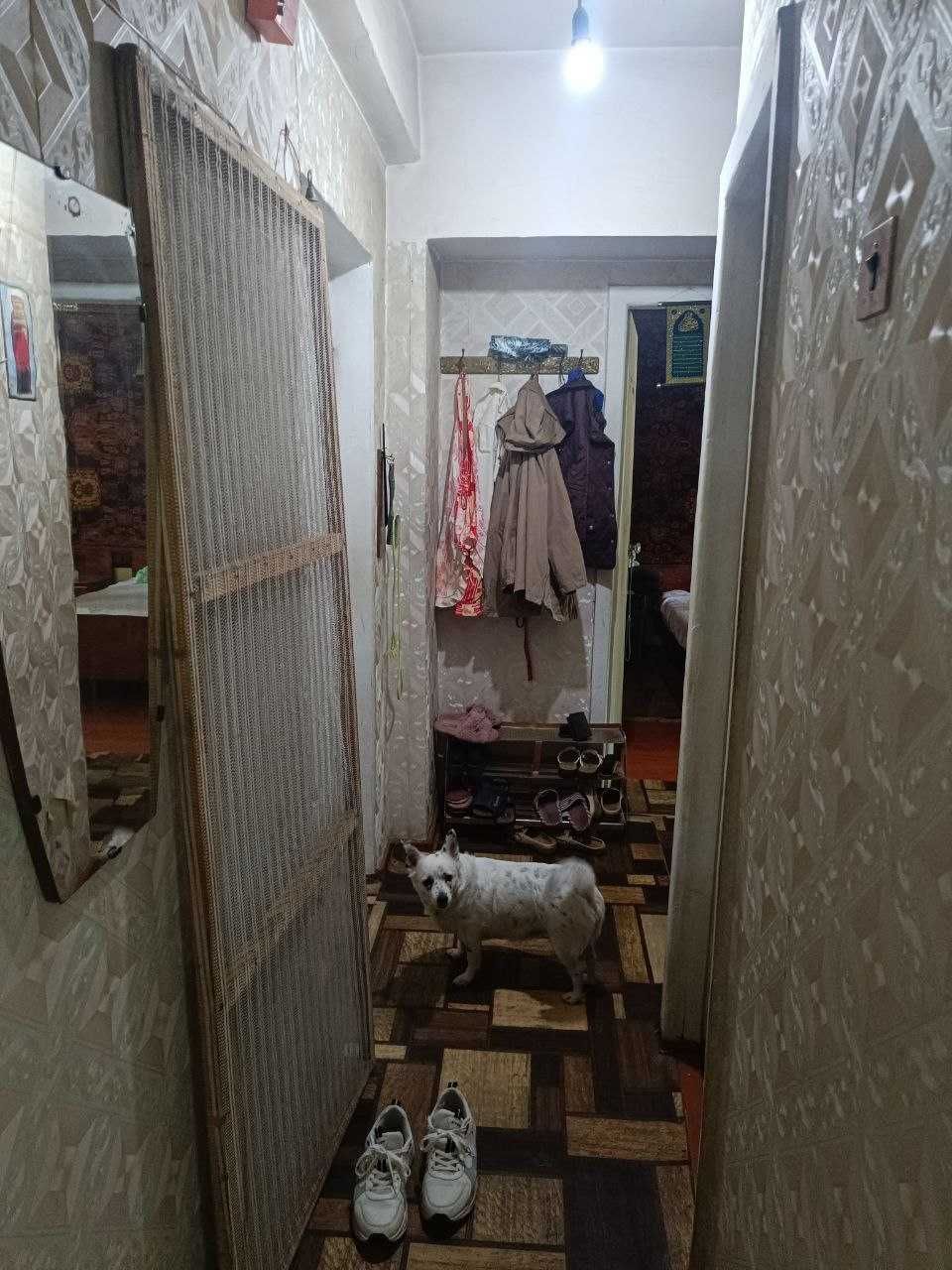 Срочно продам квартиру на Махтумкули 22 военный городок 2/2/4