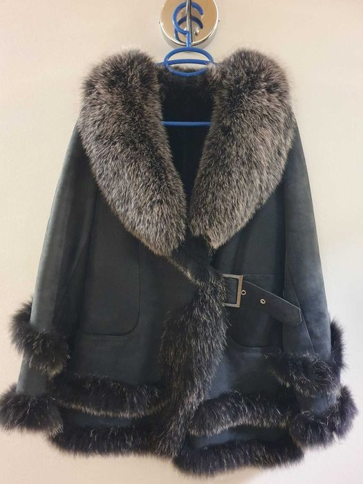 Cojoc blana naturala cu guler vulpe argintie