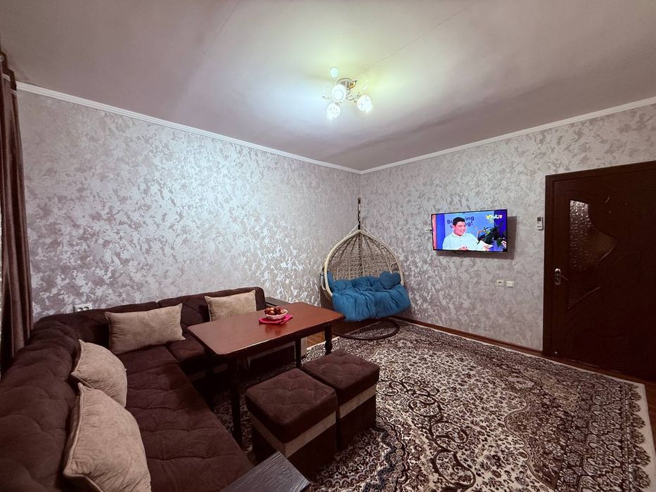 Навоий шахар 1-мактвб олди. ZGG дом.