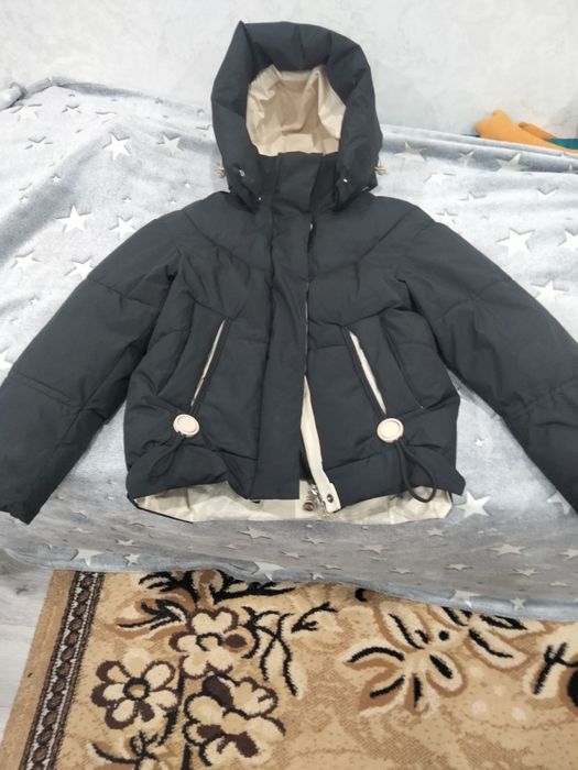 Продам зимние детскую куртку