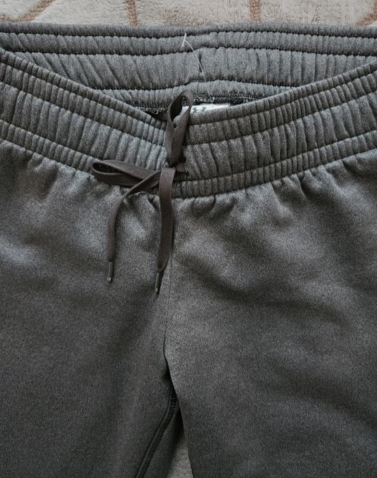 Pantaloni training UnderArmour