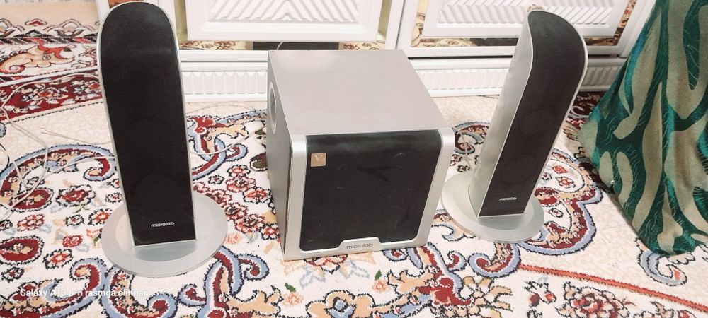 Microlab sabwoofer sotiladi ,
