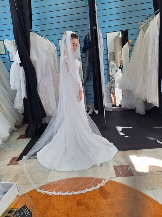 Rochie mireasa sirena