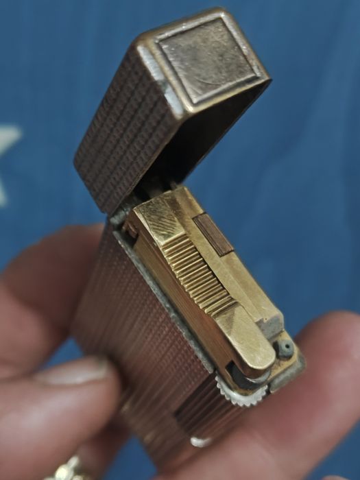 Brichetă S.T Dupont Line 1