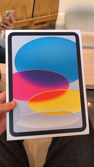 Продам iPad A16 НОВЫЙ 128GB Blue 2025