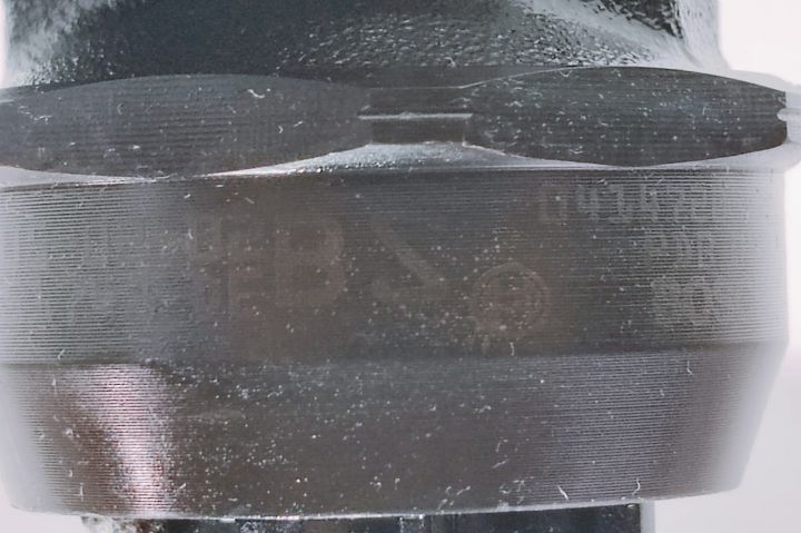 Injector 2.0 tdi 038130073bk BS Volkswagen VW Passat B6