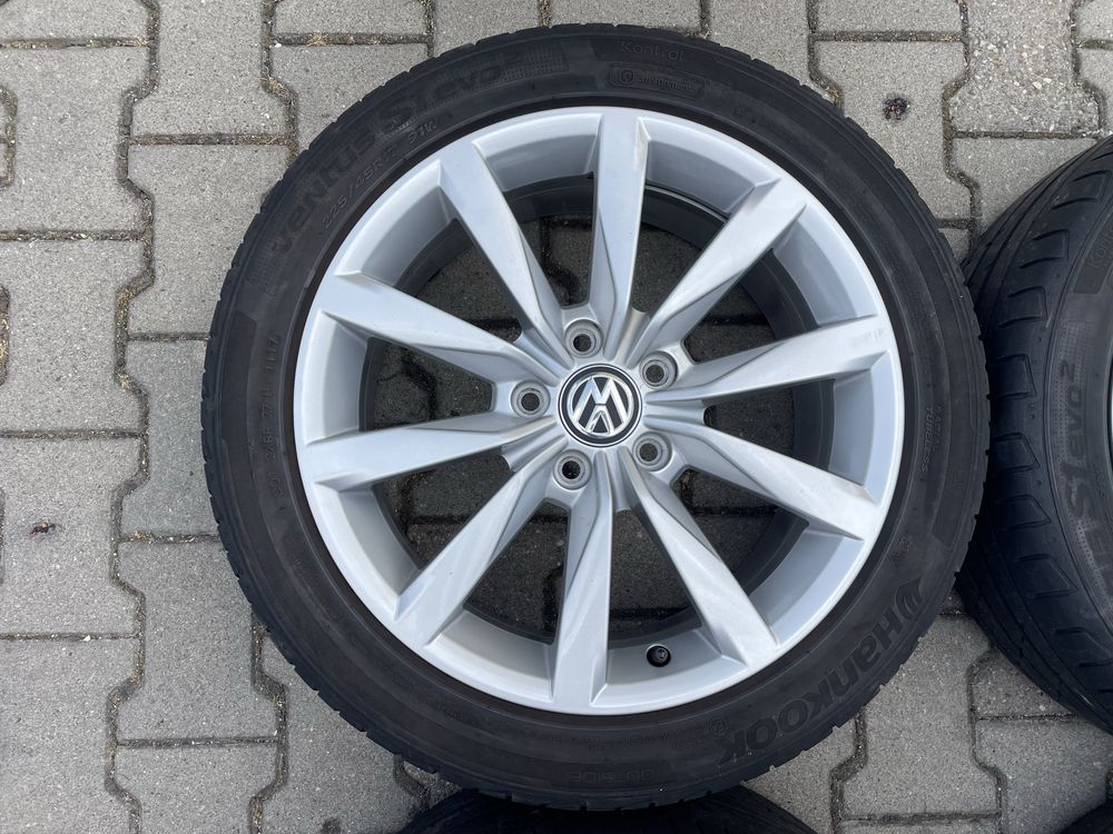 4 jante cu anvelope R17 originale VW Golf7/Skoda/Audi etc 5x112 ET49