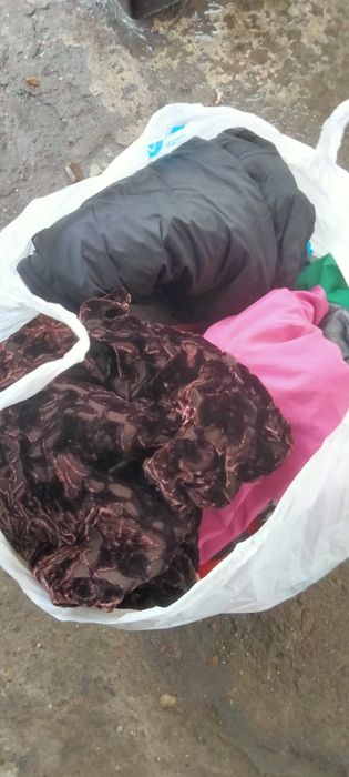 Отдам вещи даром