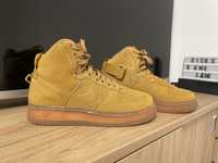 Nike Air Force 1 mid Mustar