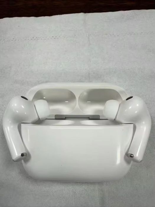 Слушалки Apple Airpods Pro 2nd Gen Usb-C