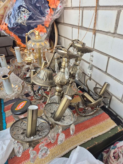 Люстра большая и маленькая