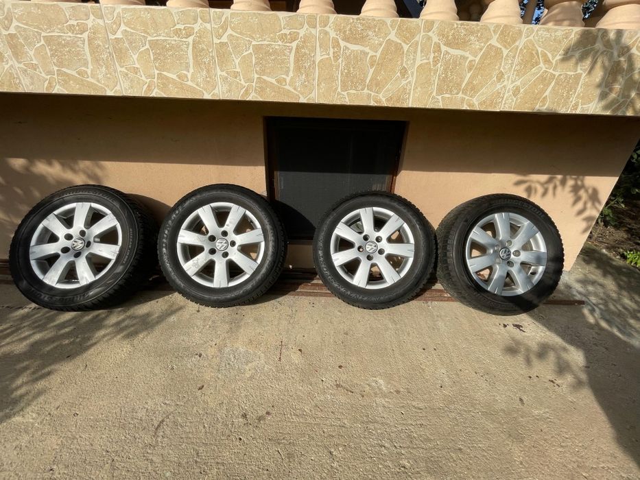 Jante cu anvelope Volkswagen 215 60 R16