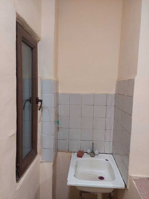 MAKLERSIZ FAQAT eri xotin oilaga beriladi. Zaks shart