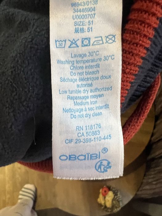 Комплект - шапка, шал и ръкавици Obaibi - размер 51