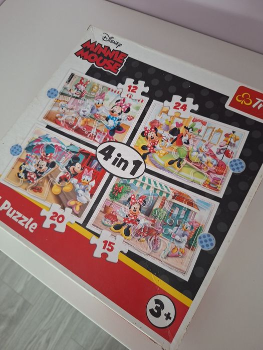 Puzzle Disney Minnie Mickey si prietenii