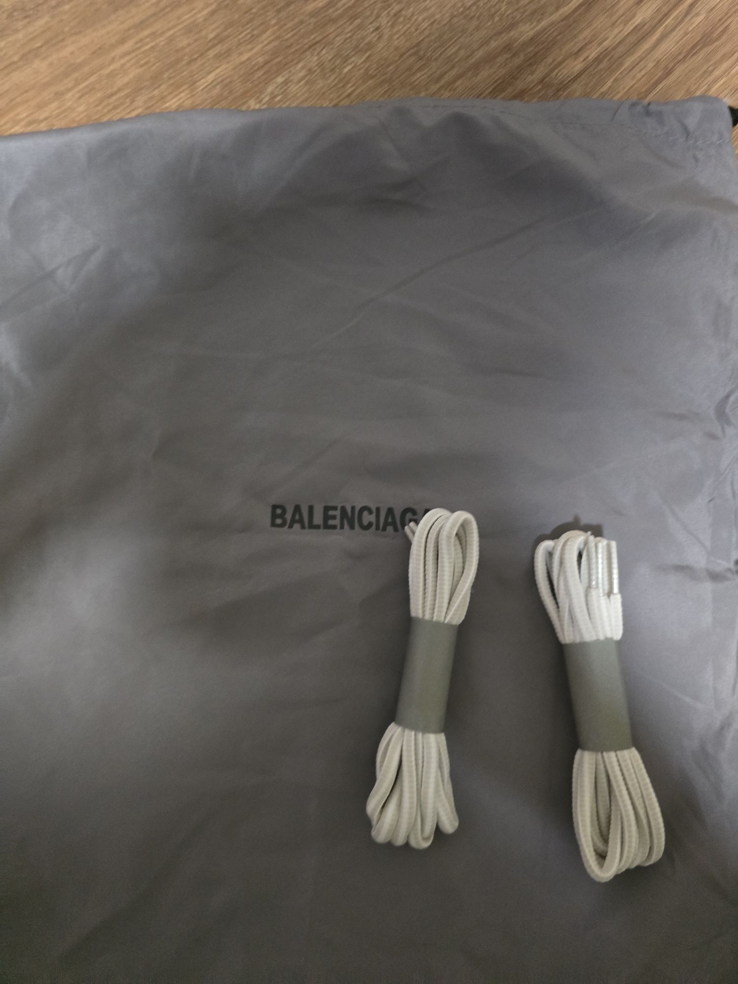 Balenciaga track