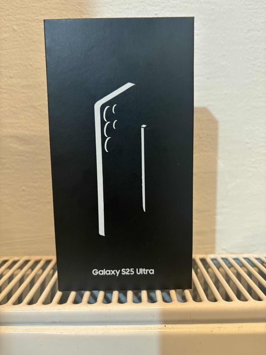 Vând urgent Samsung s25ultra