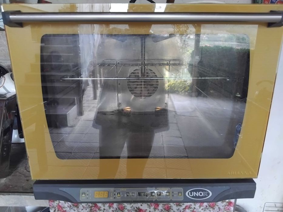 Професионален конвектомат Unox