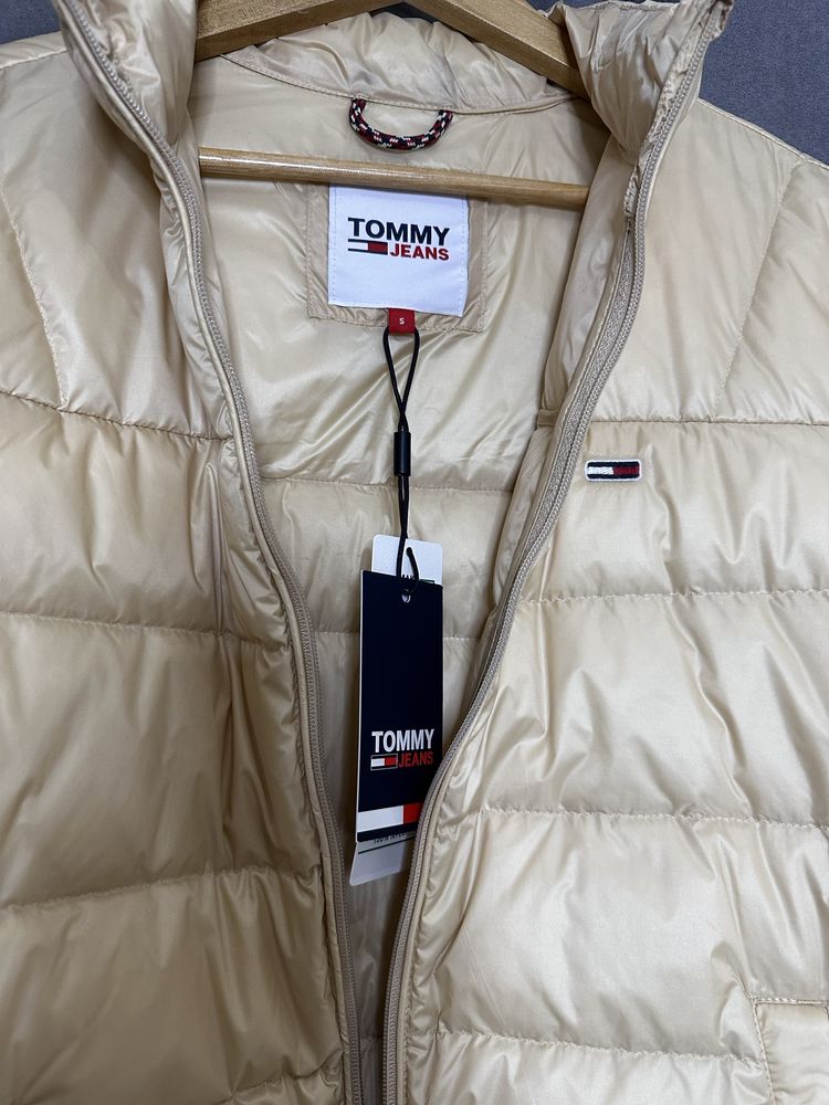 Tommy Jeans geaca