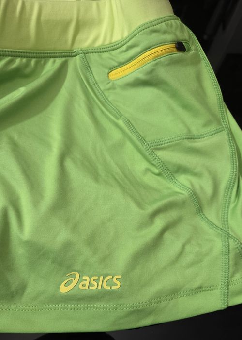 Тенис пола Asics S