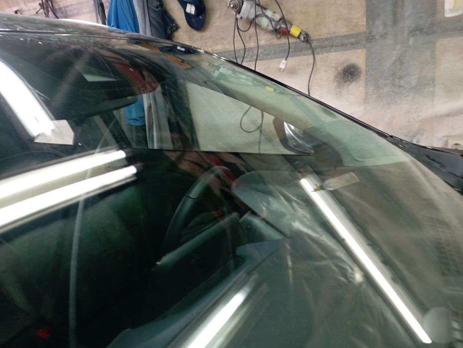 Полировка автостекл.