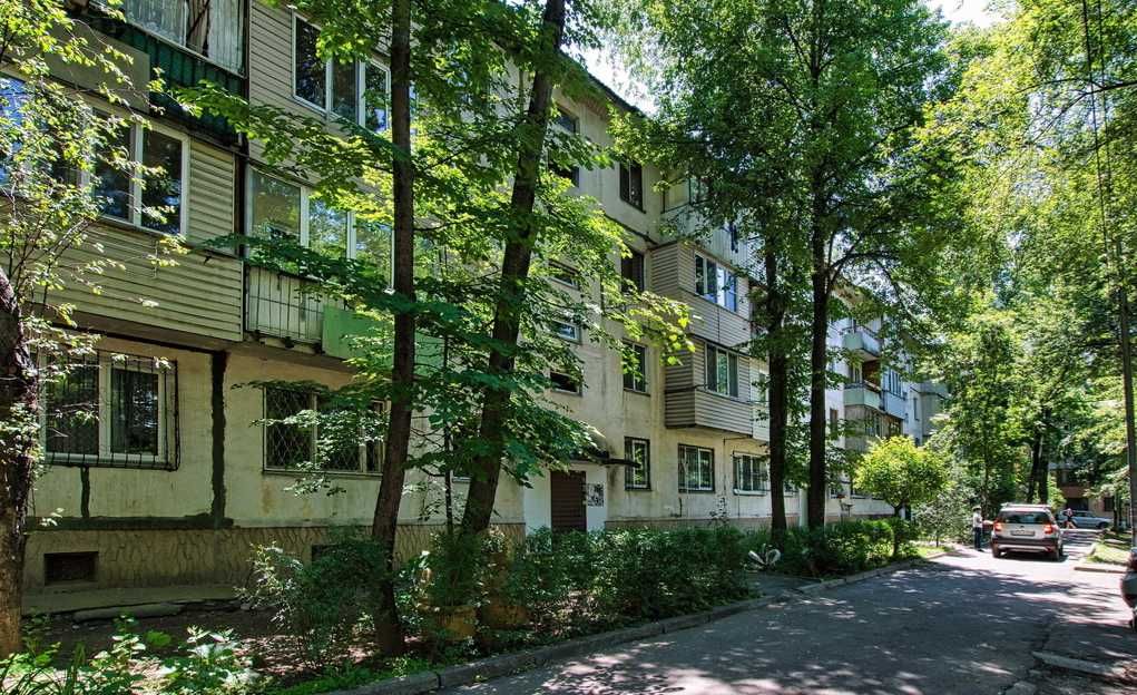 Квартира студия #4 м-н Коктем 1, 26. Посуточно. Атакент, Река Есентай