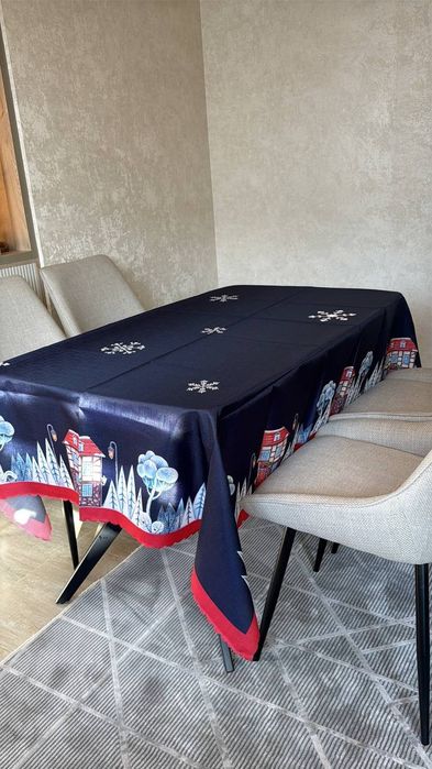 Новогодние скатерти в наличии