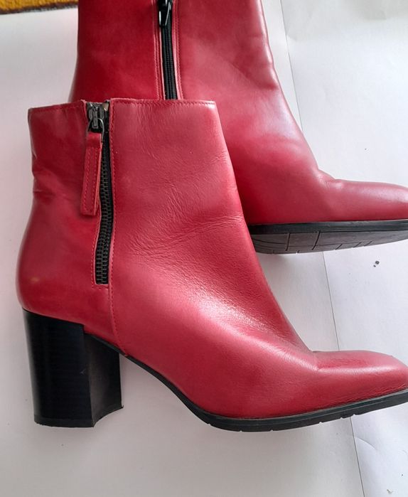 Botine din  piele,mărimea 38