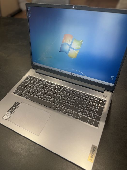 Ноутбук Lenovo i5