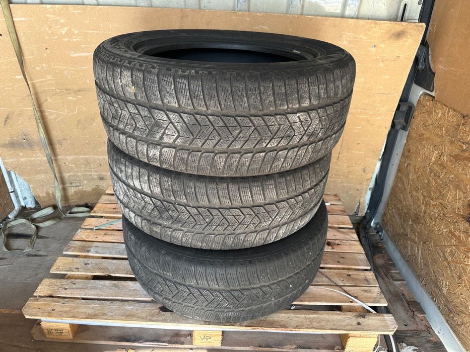3 anvelope Iarna Pirelli Scorpion 255/55/R19