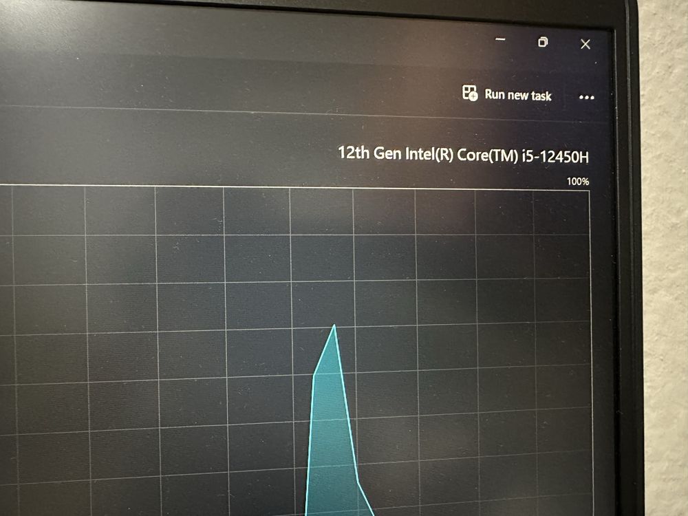 Геймърски лаптоп MSI GF63 THIN 12UC