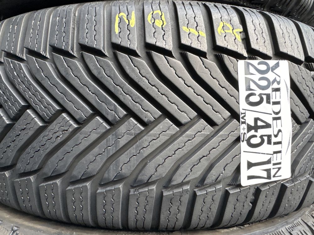 225/45/17 Michelin M+S