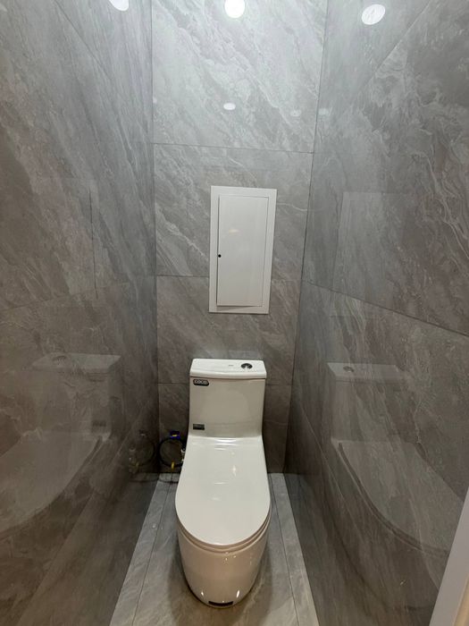 Продам чиланзар 8.  Двух переделанная на трёх