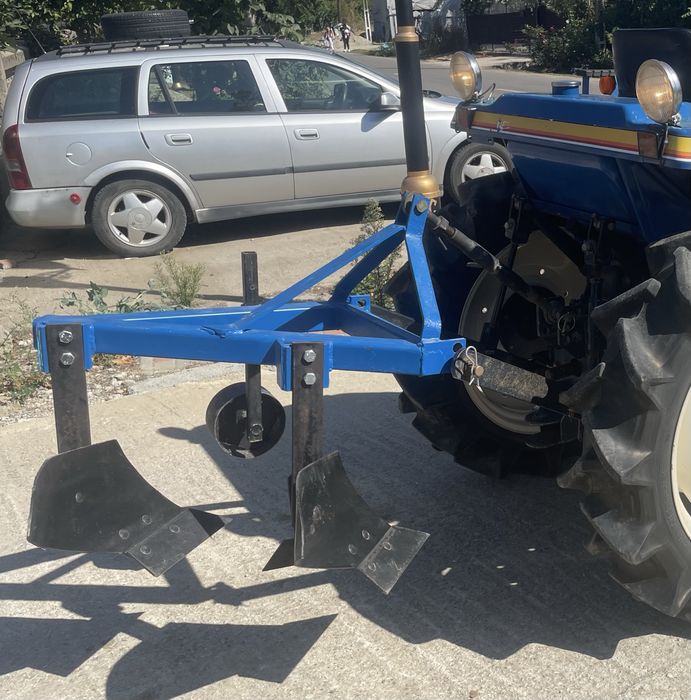 Plug 2 brazde PP2 de Craiova plug pe sina