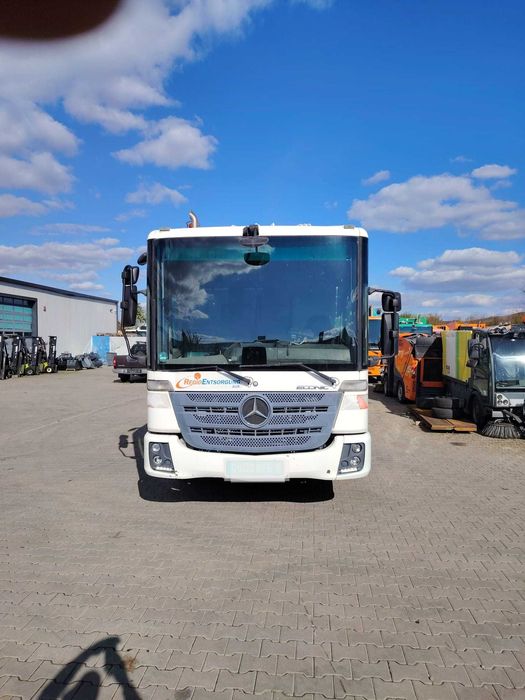 Autoutilitara Gunoiera Mercedes-Benz Econic, Euro 6, Diesel 2 BUC