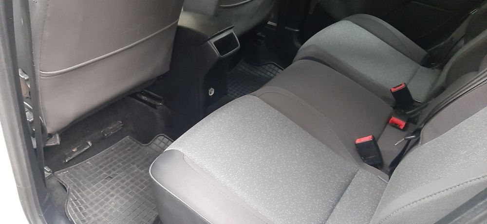 Vând Seat Altea XL, 172000km, proprietar, 1.6 diesel