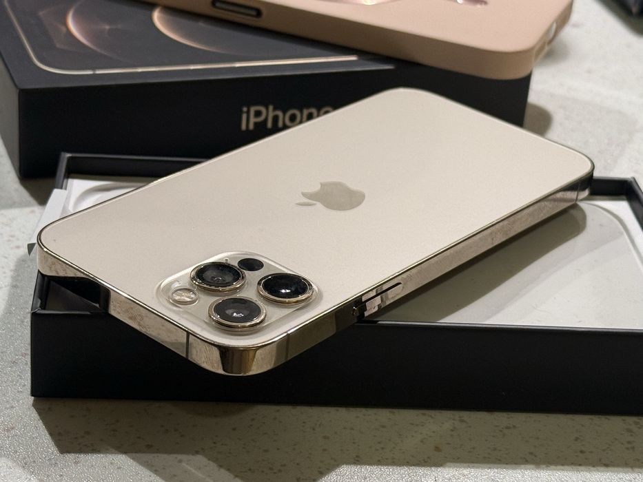 iPhone 12 Pro 128GB Gold – Перфектен, 100% Батерия!