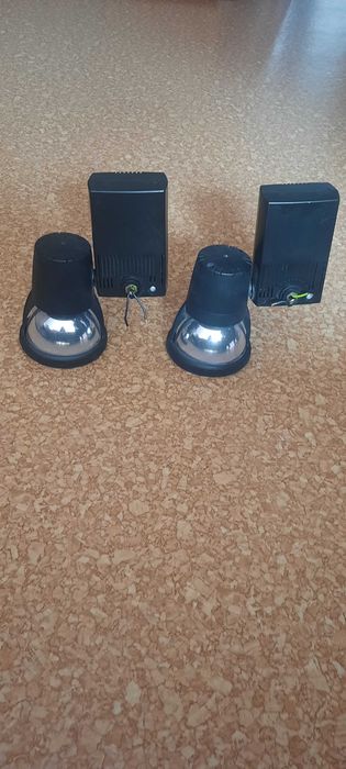 Фонари-подстветки (галогеновая лампочка) в наличии - много